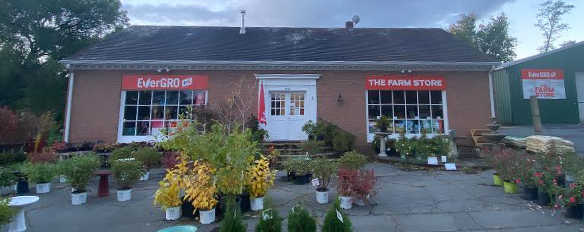 The Farm Store in Upperville storefront